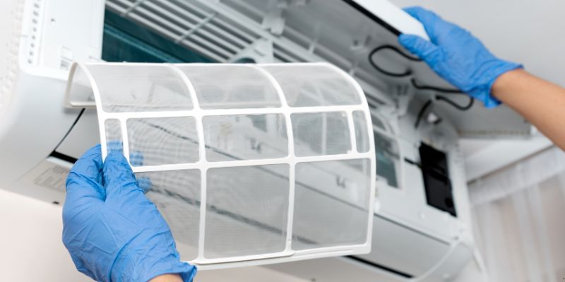 Como Limpar Filtro de Ar Condicionado em Patos de Minas: 6 Passos Práticos